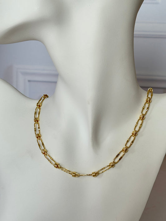 Collar Vanya