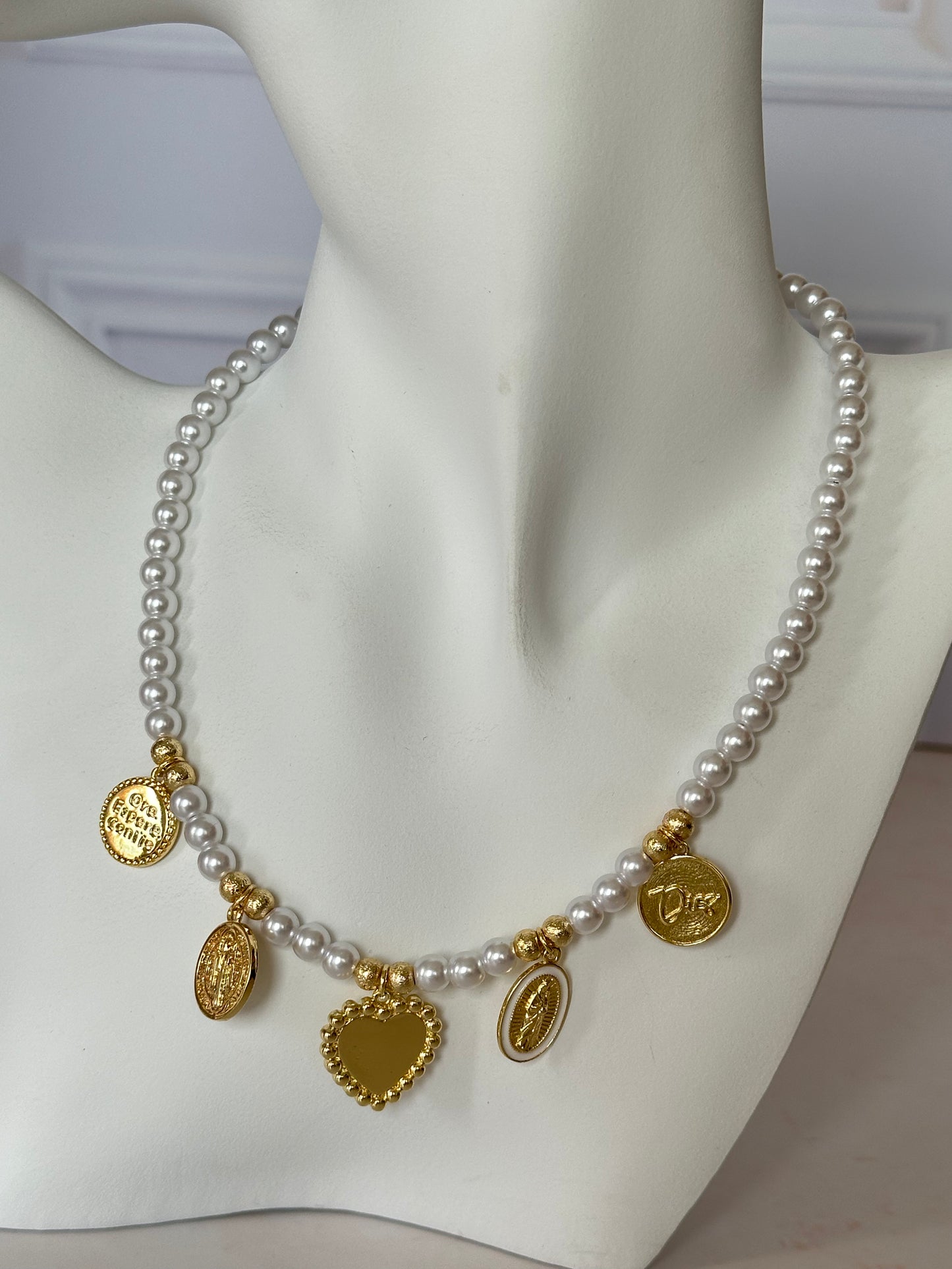 Collar Thalé