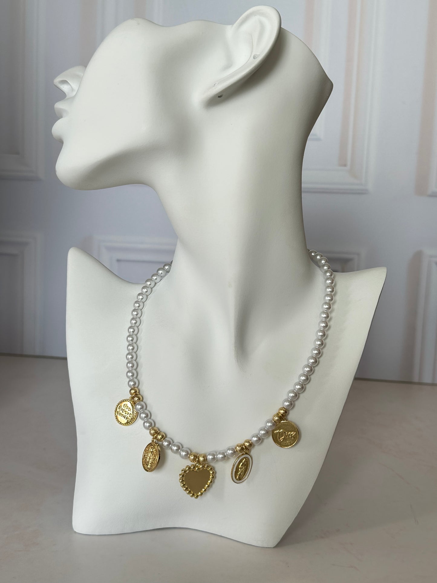 Collar Thalé