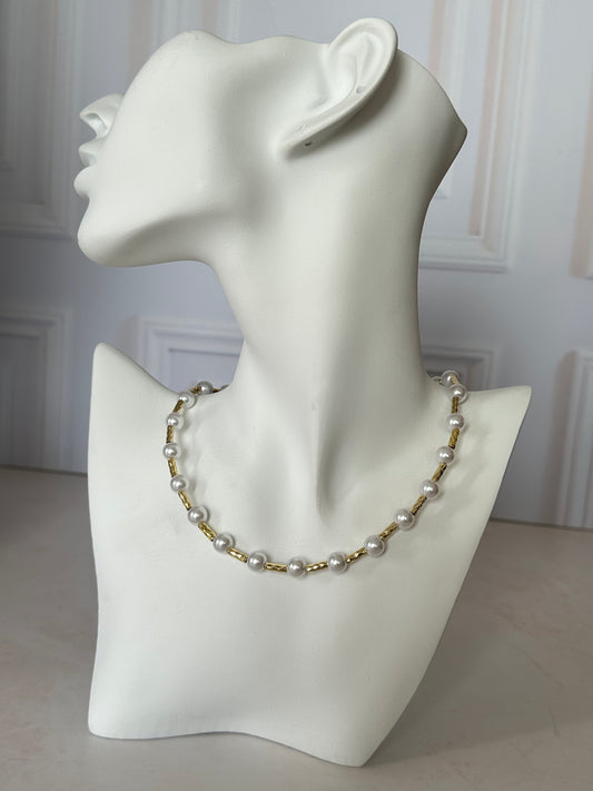 Collar Amira
