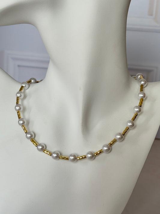 Collar Amira