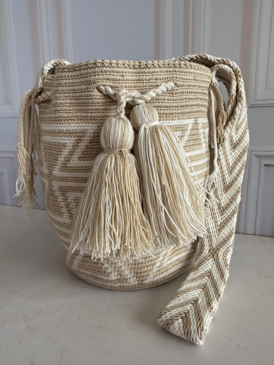 Mochila Wayuu Noa - Mediana