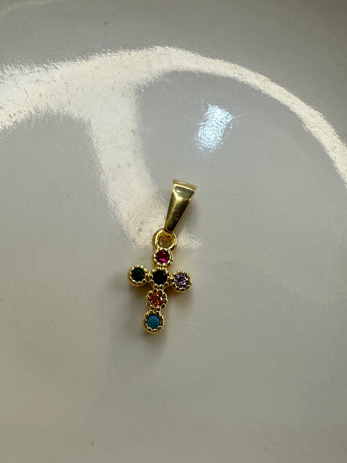 Dije Cruz Microcircones